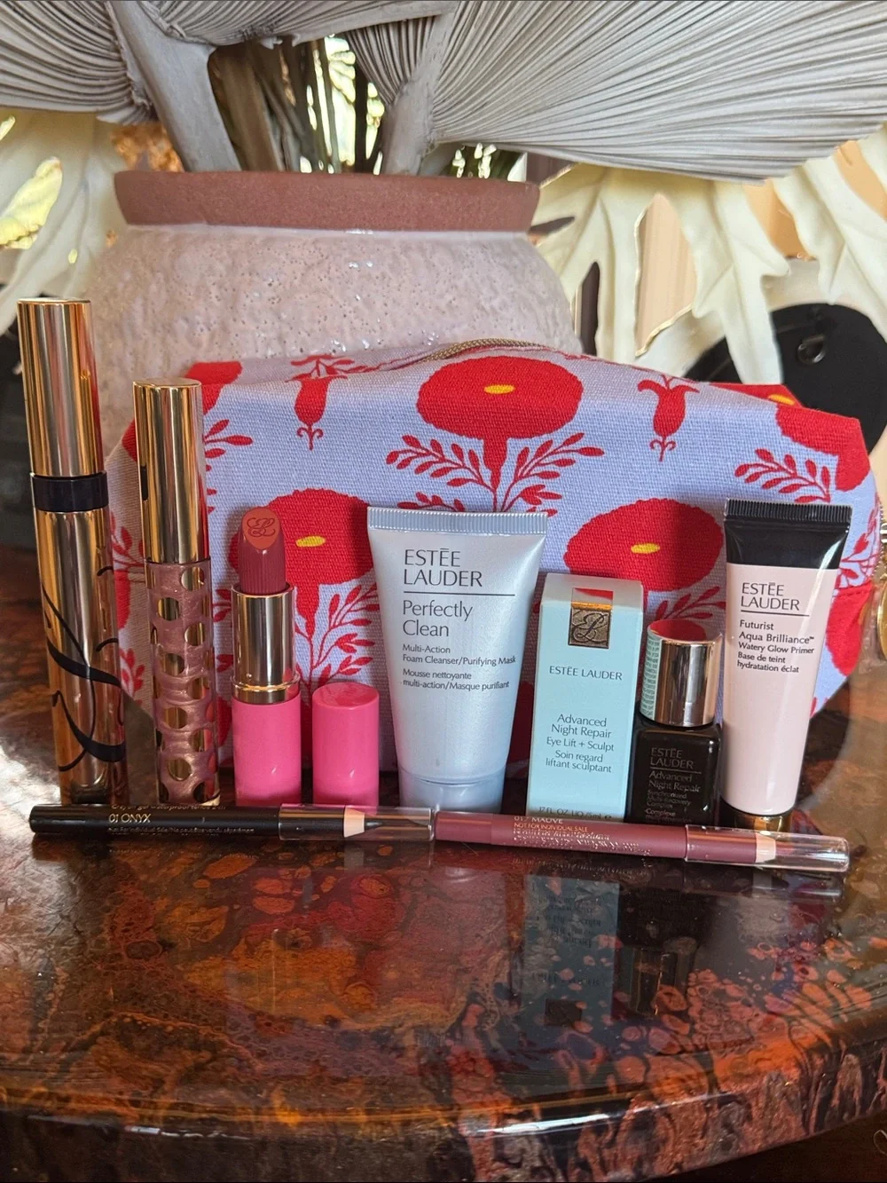 Estee Lauder 10 Pc Makeup & Skincare Set